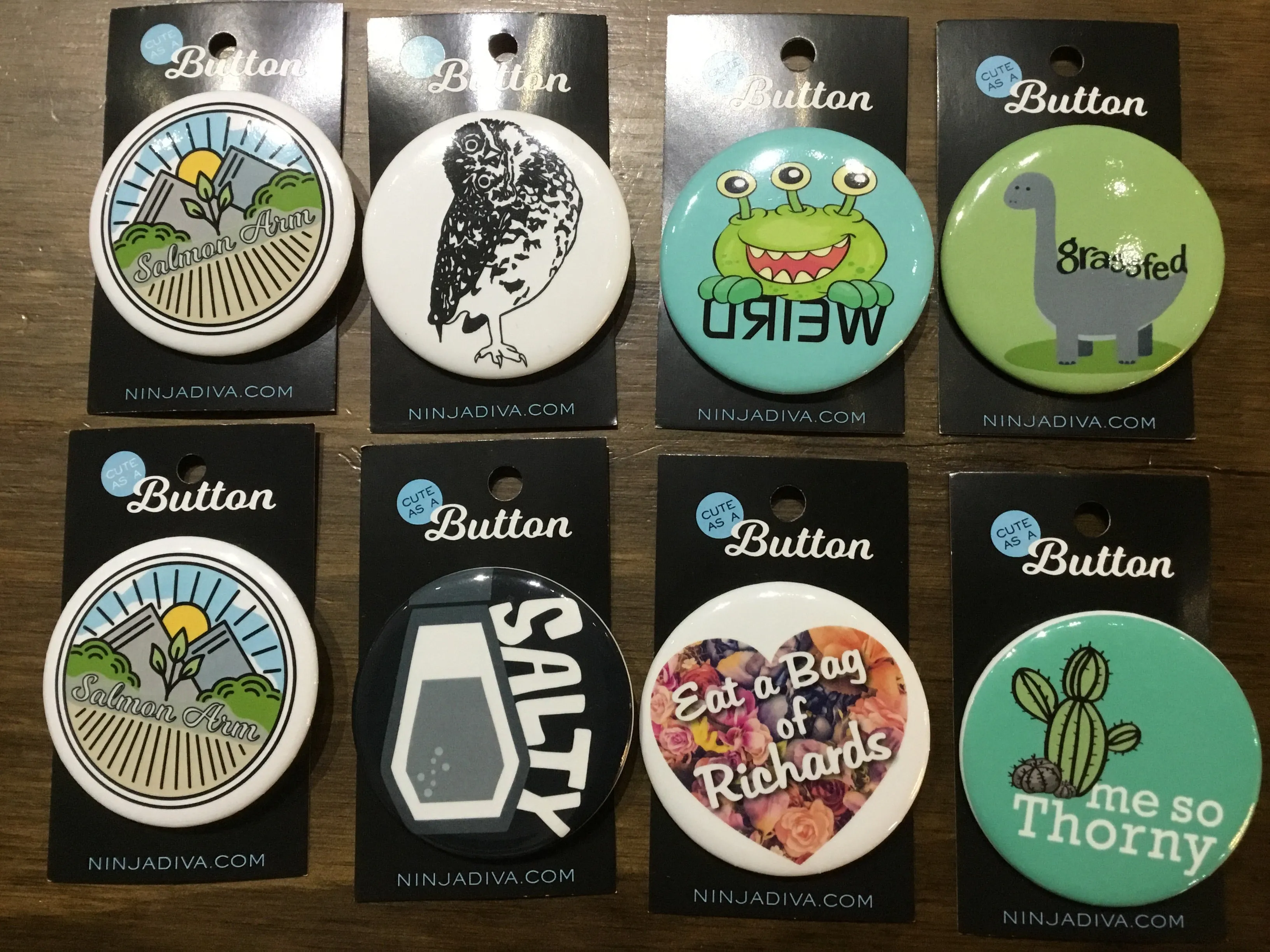 Buttons Pin Back ND Made Local Ea