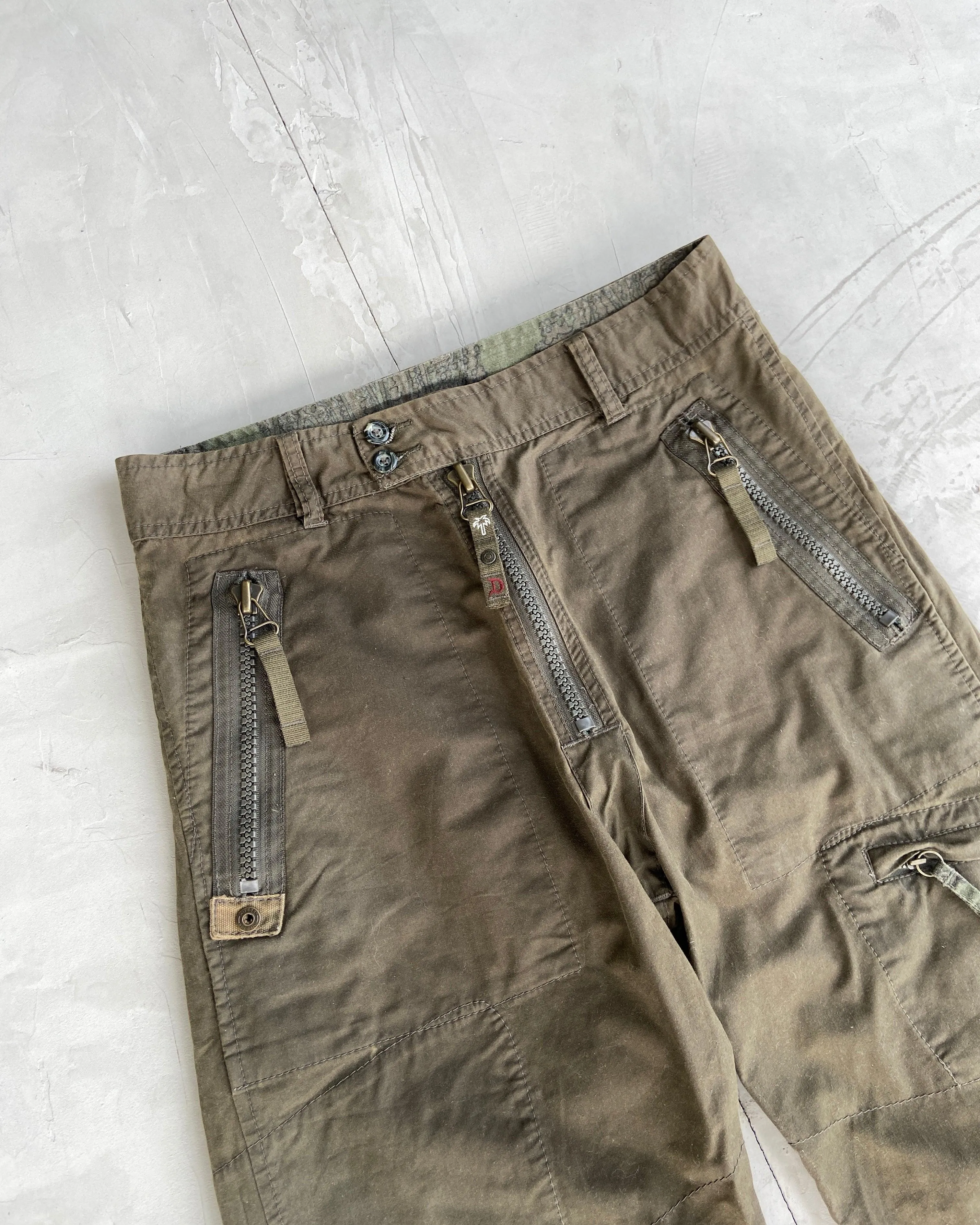 DIESEL 2000'S CARGO MULTIPOCKET TROUSERS - M