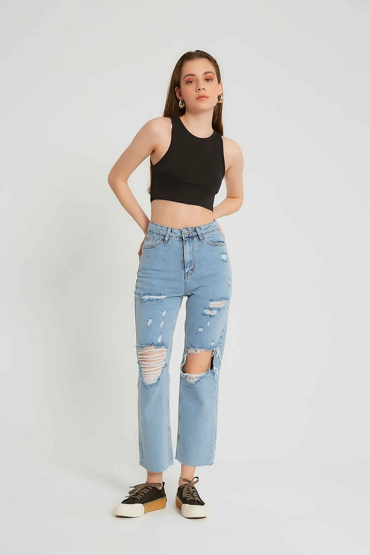 High Waist Ripped Jeans | NEW |