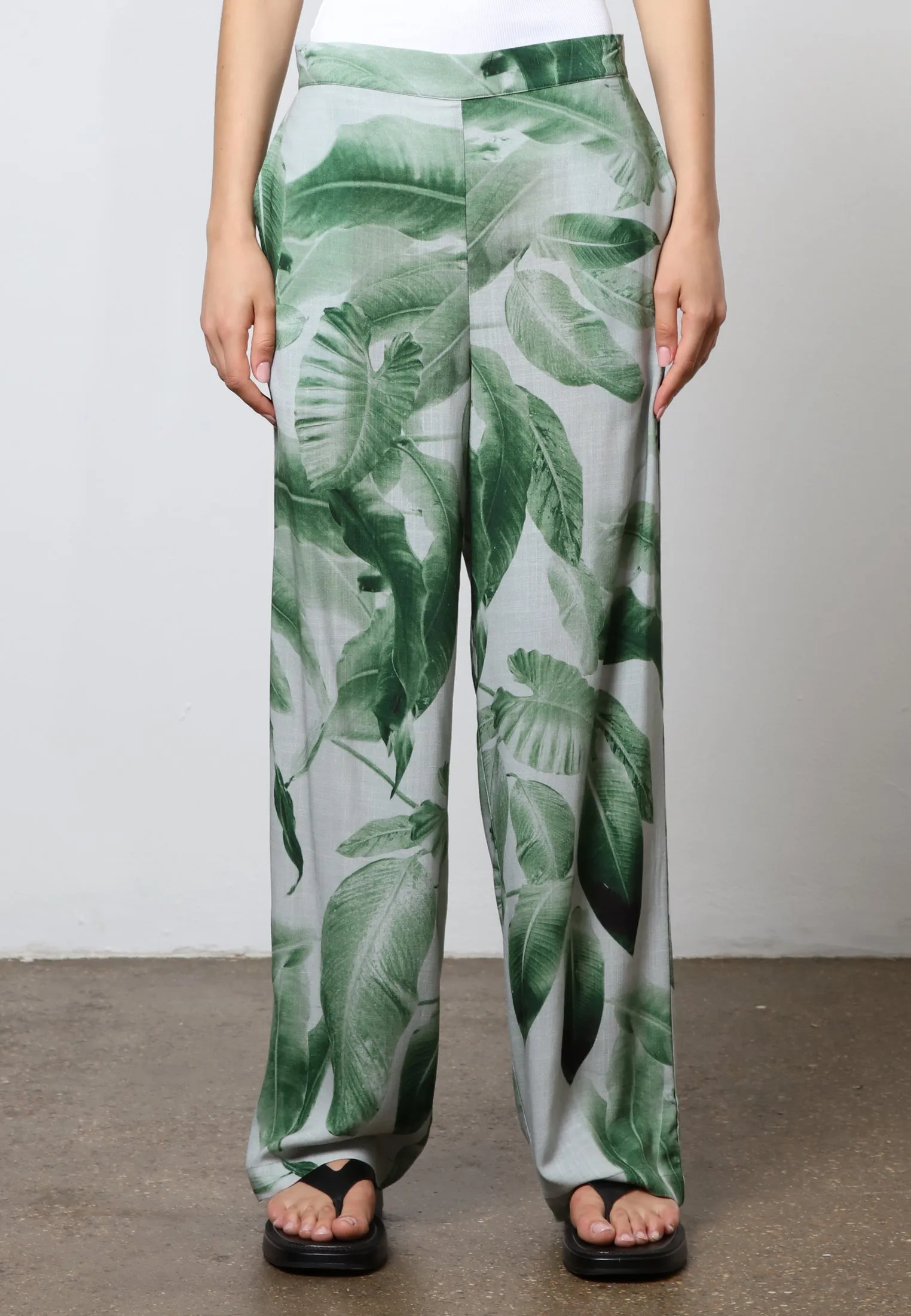 TIME TROUSERS BOTANIC GREEN